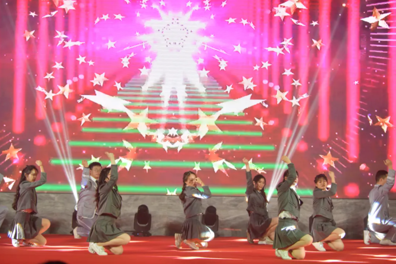 创新奋斗二十载 共创分享新未来(图5) 创新奋斗二十载 共创分享新未来(图5)