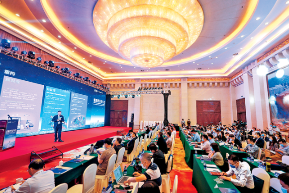 高峰论坛|感受500强企业魅力，把握智慧化转型机遇(图1)