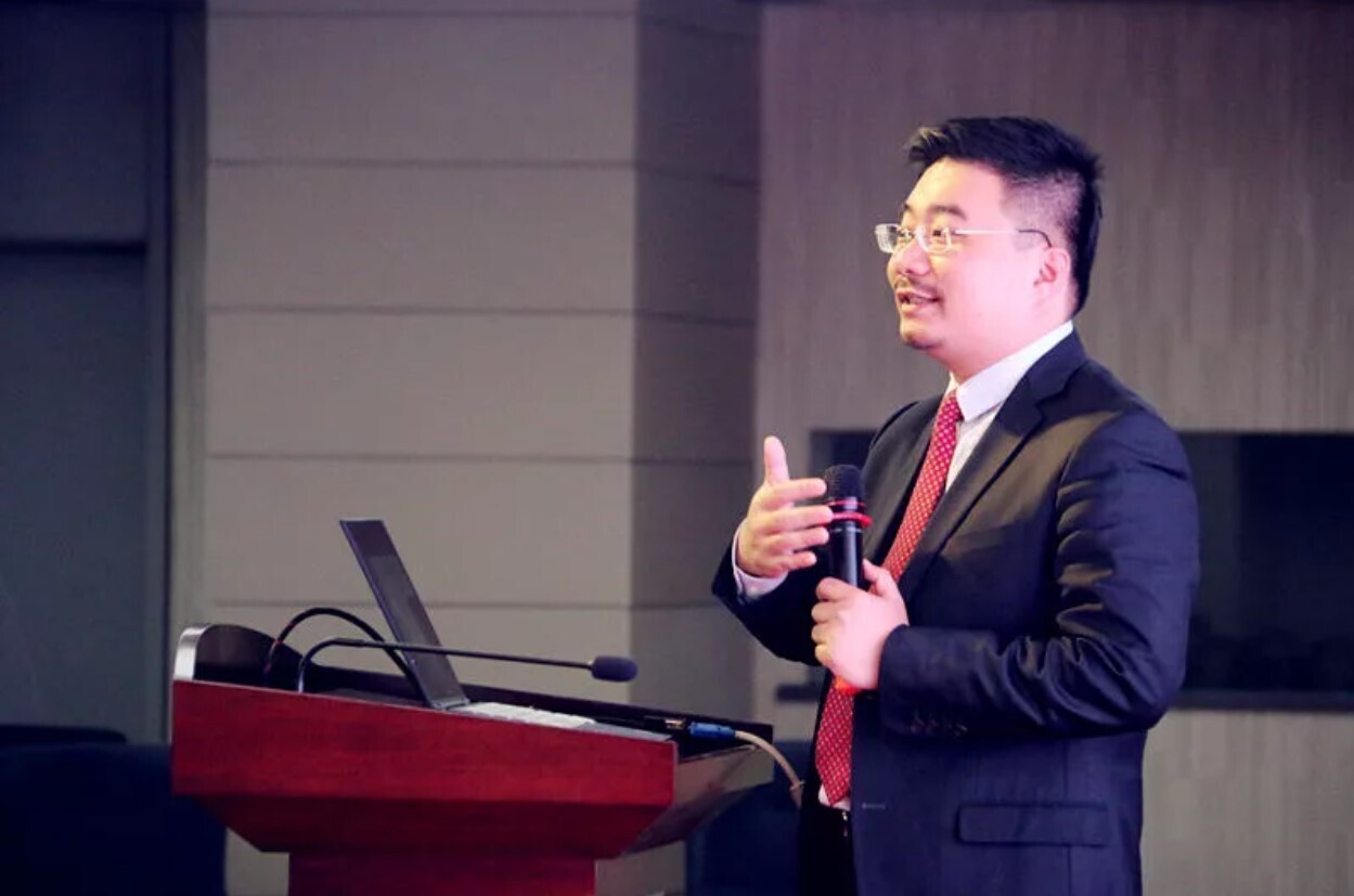 学无止境，不负时光——金年会商学院举行招生报告会(图2)