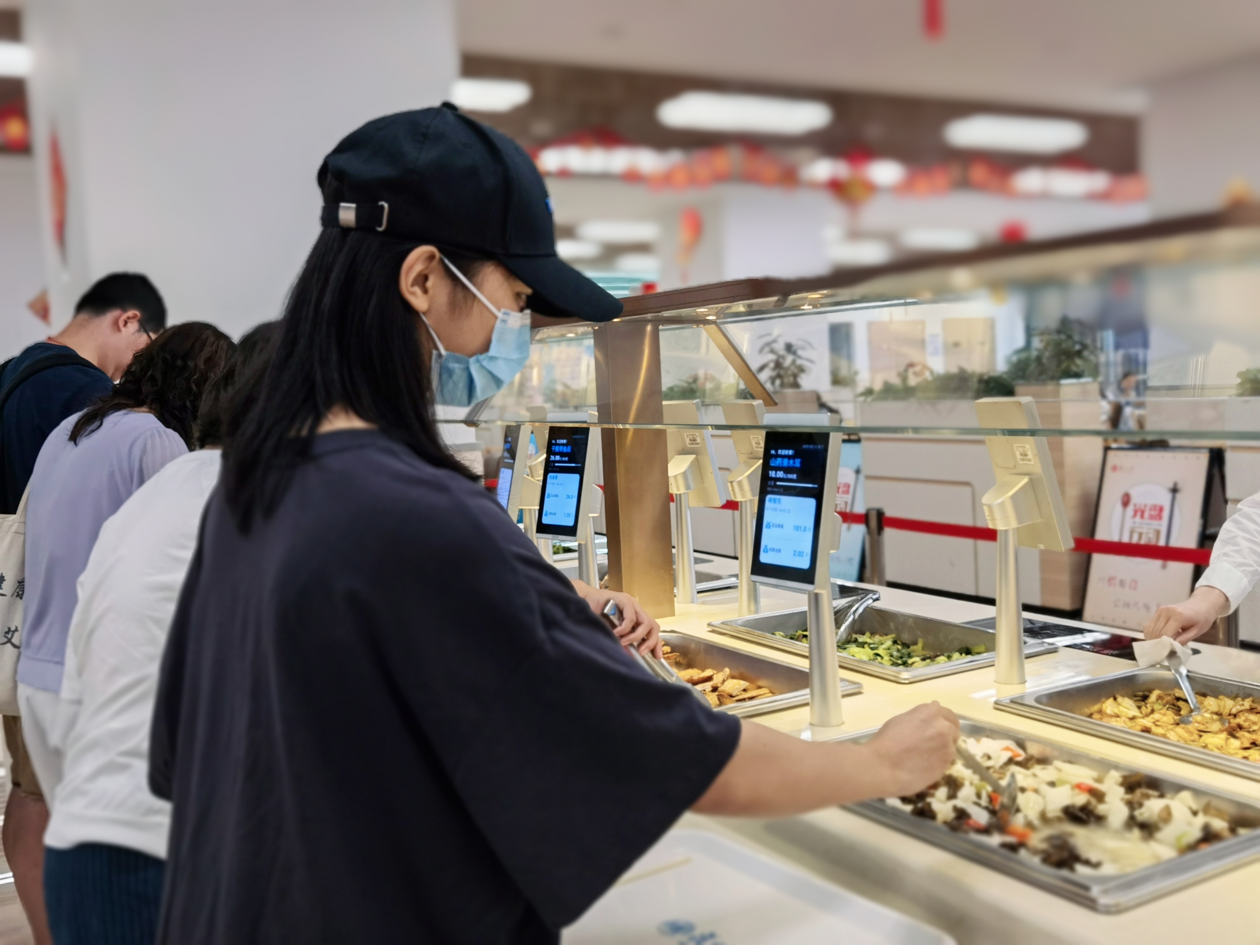 光盘行动 | 金年会自助称重计量智慧餐厅解决方案正式亮相复旦大学！(图3)