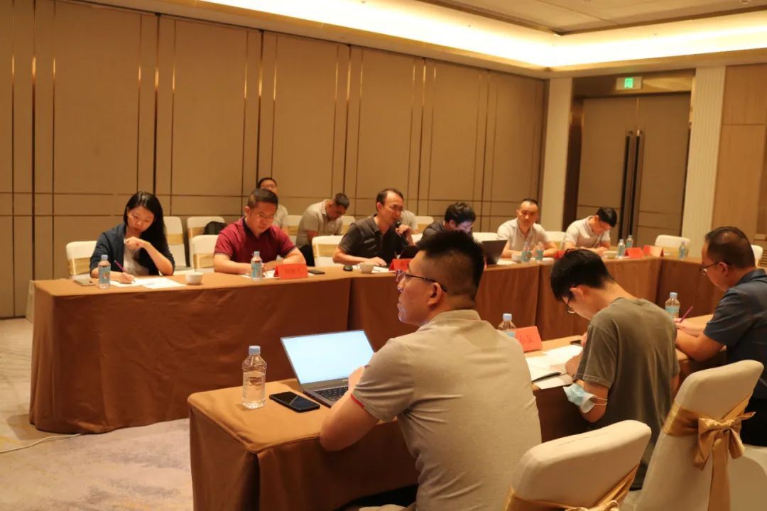 1-220Z50923054B.jpg 1-220Z50923054B.jpg